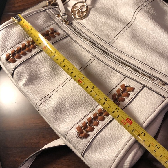 Jessica Simpson pebbled faux leather gold tone logo fittings, deep shoulder bag - Picture 10 of 12